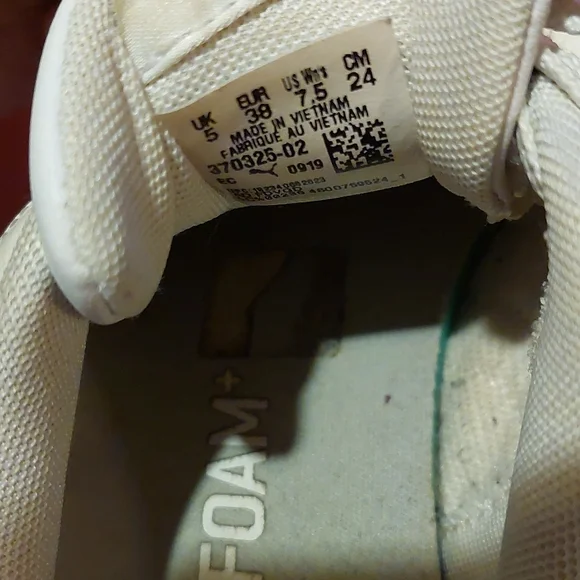 Puma sneakers - Picture 5 of 6